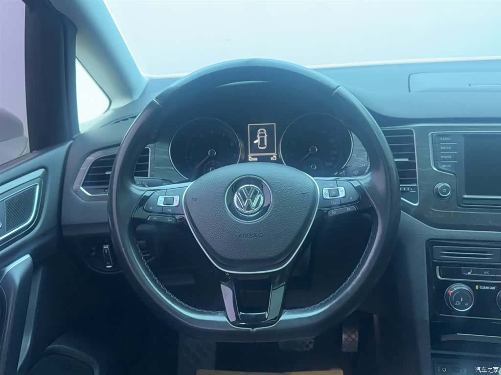 Volkswagen Golf, 2016 4