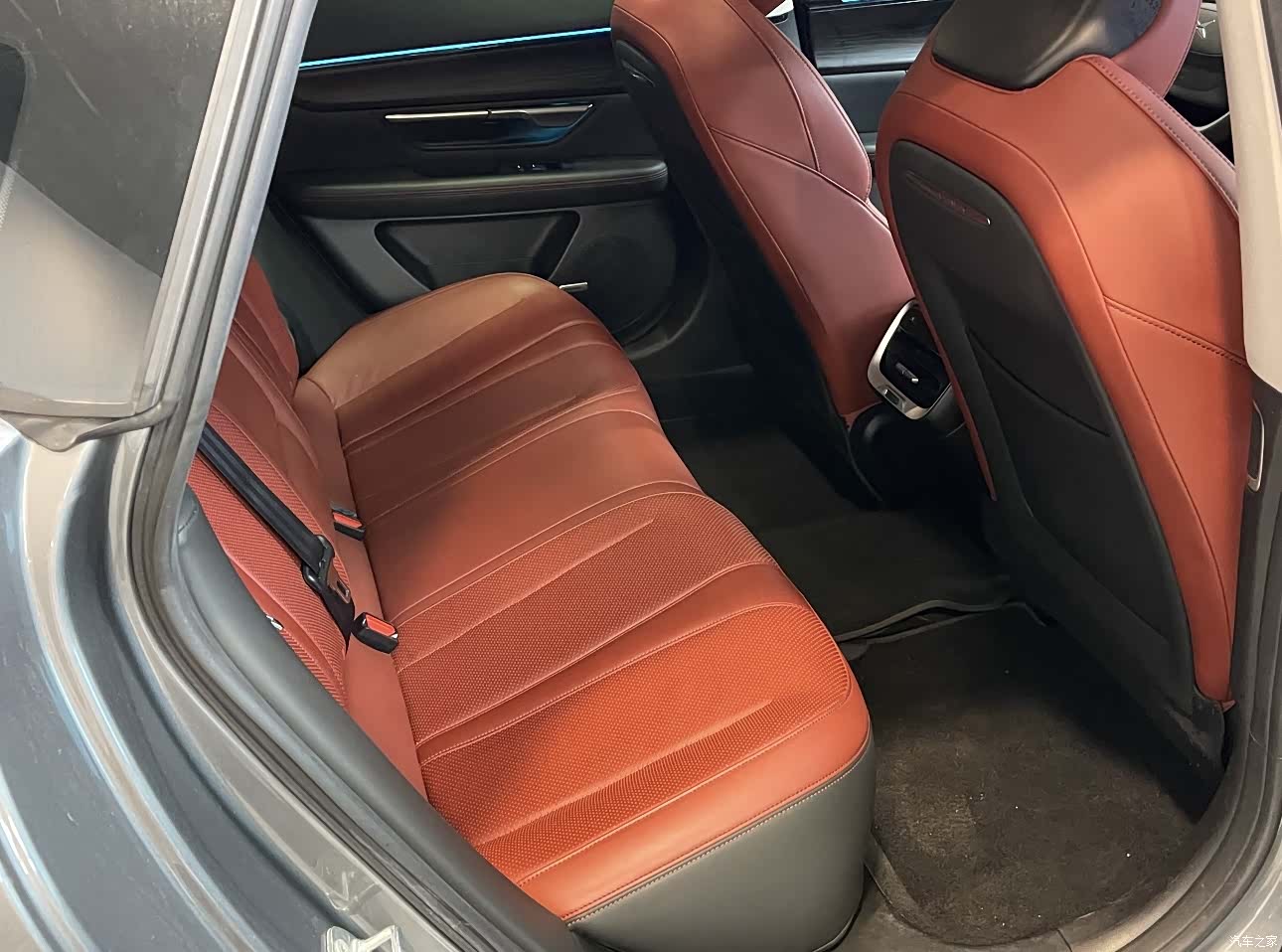 Xpeng P7, 2021 7
