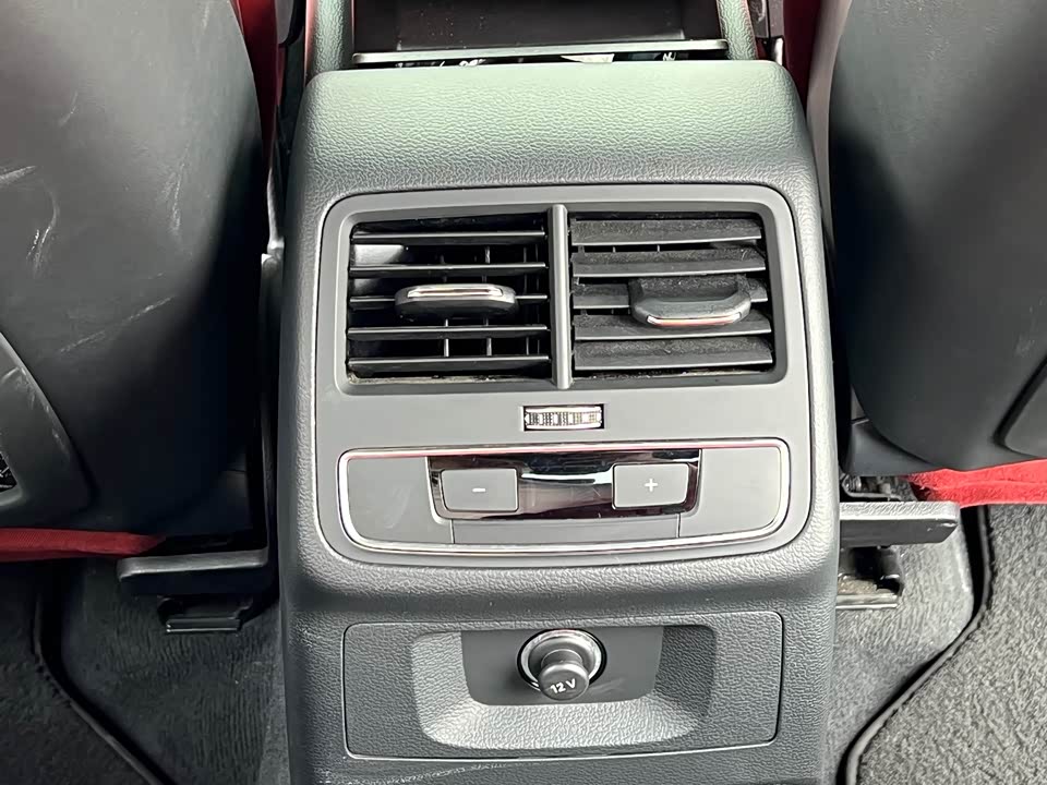Audi S4 Audi S4