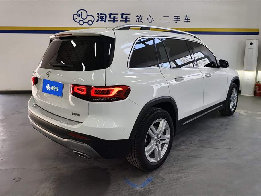 Mercedes-Benz GLB