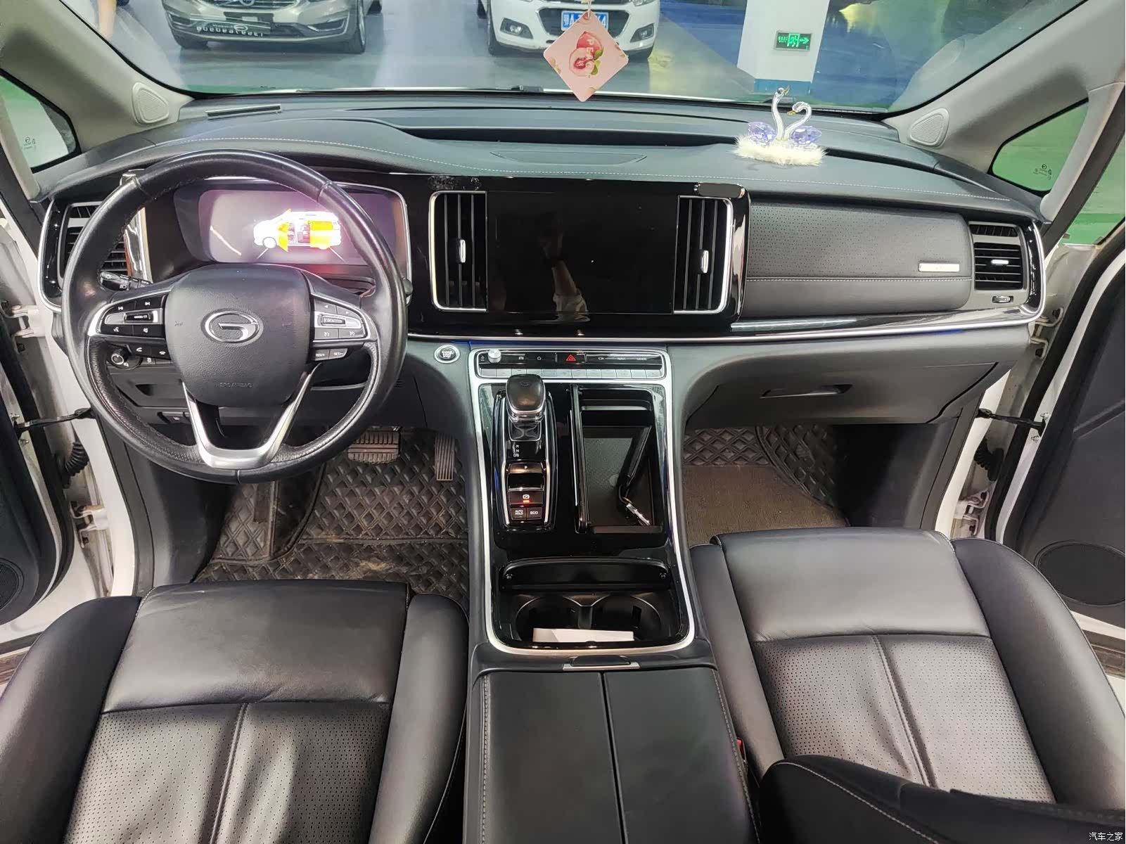 Trumpchi M8, 2022 7