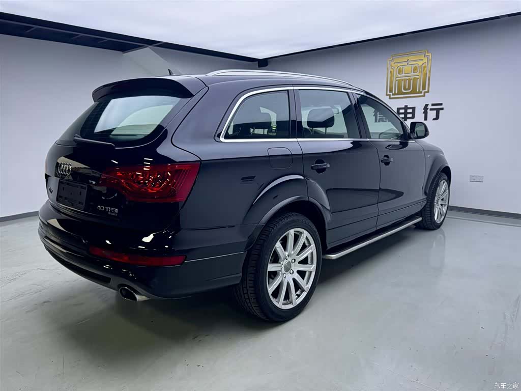 Audi Q7, 2013 6