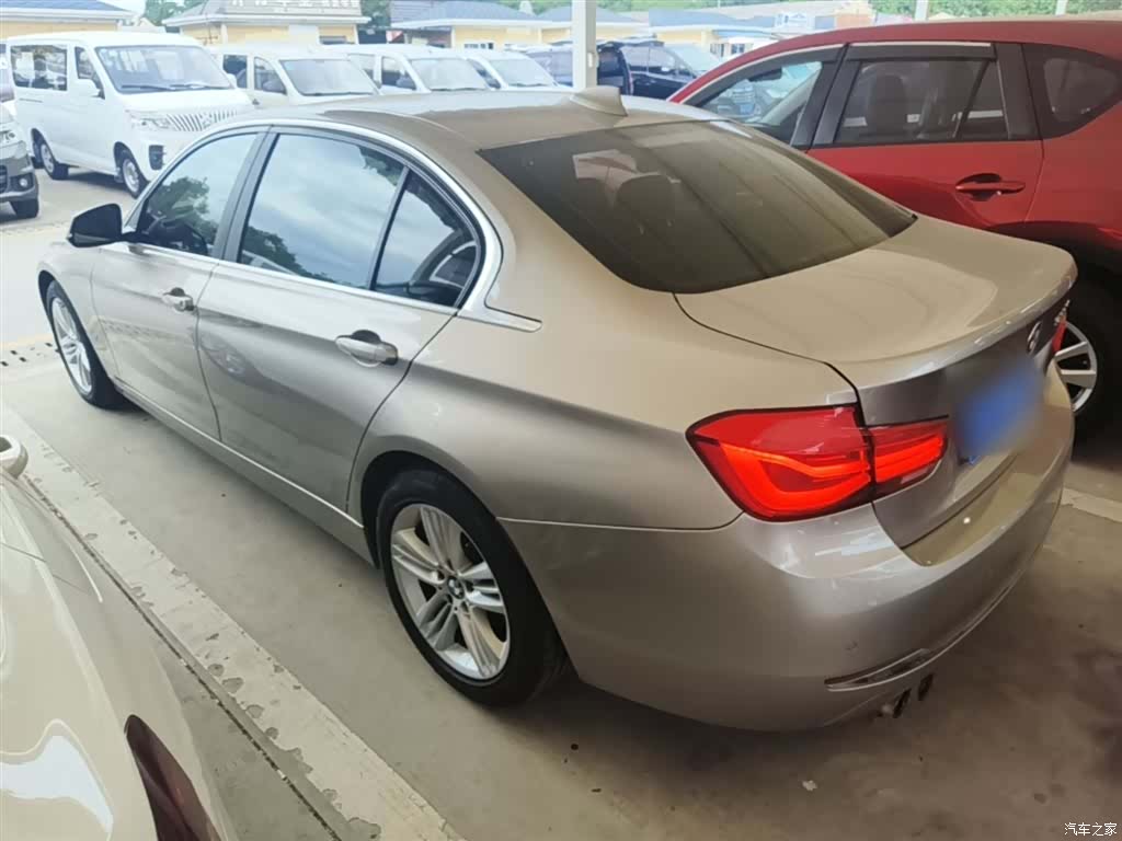 BMW 3 Series, 2017 все фото