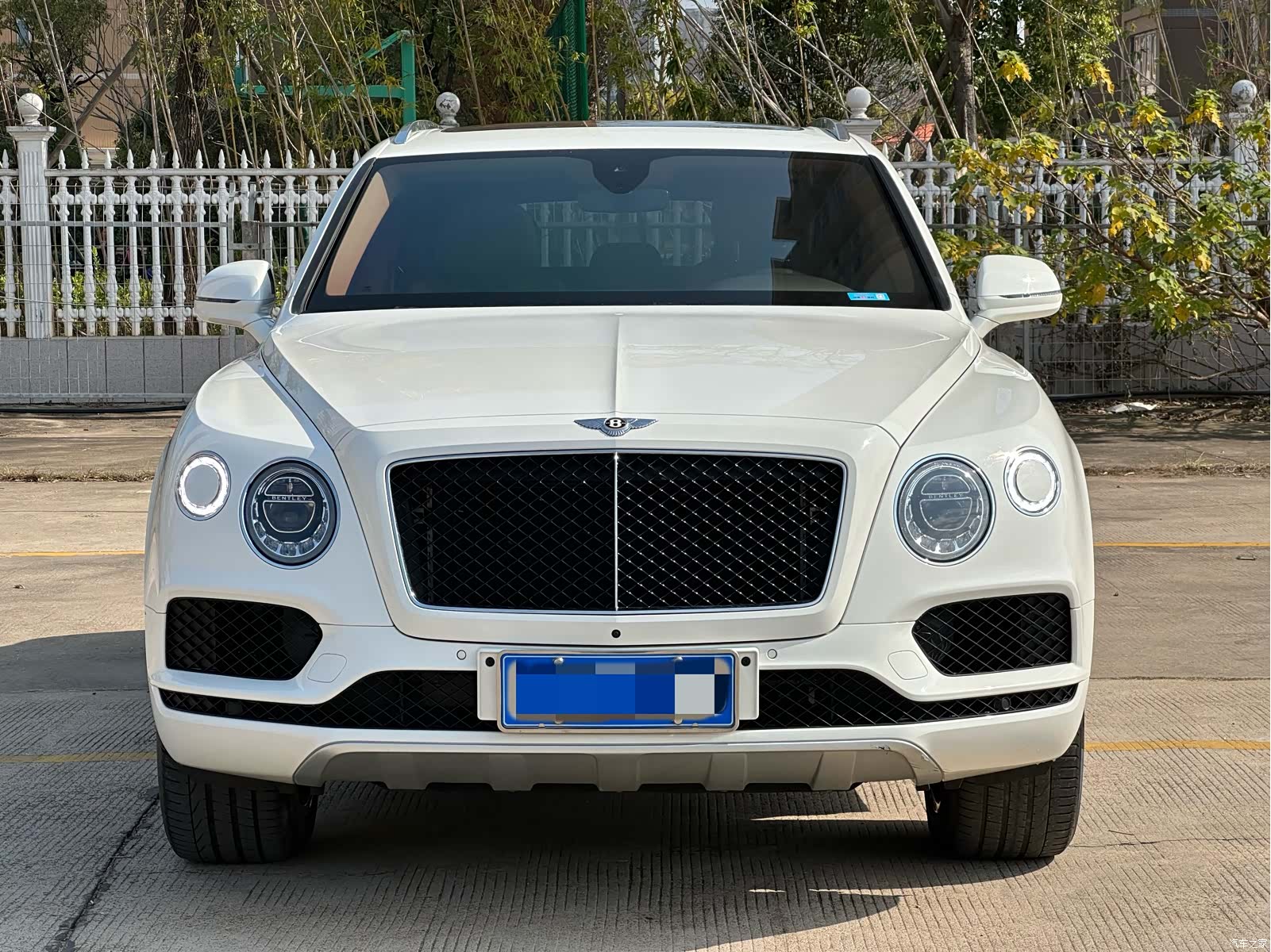 Bentley Bentayga, 2020 2