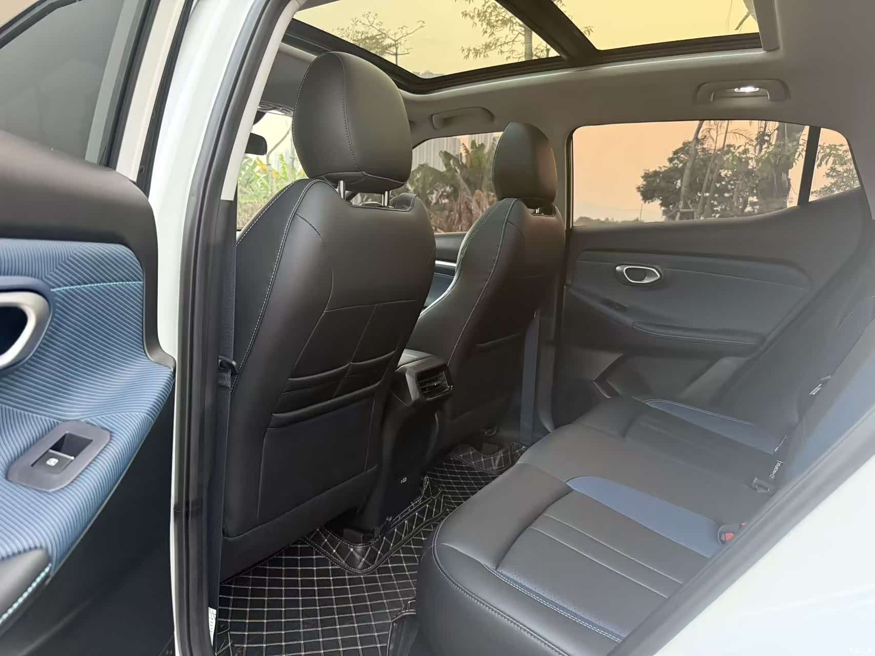 Trumpchi GS3, 2025 все фото