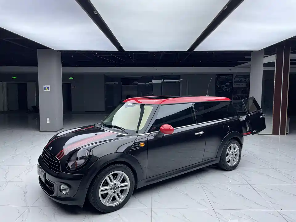 MINI CLUBMAN