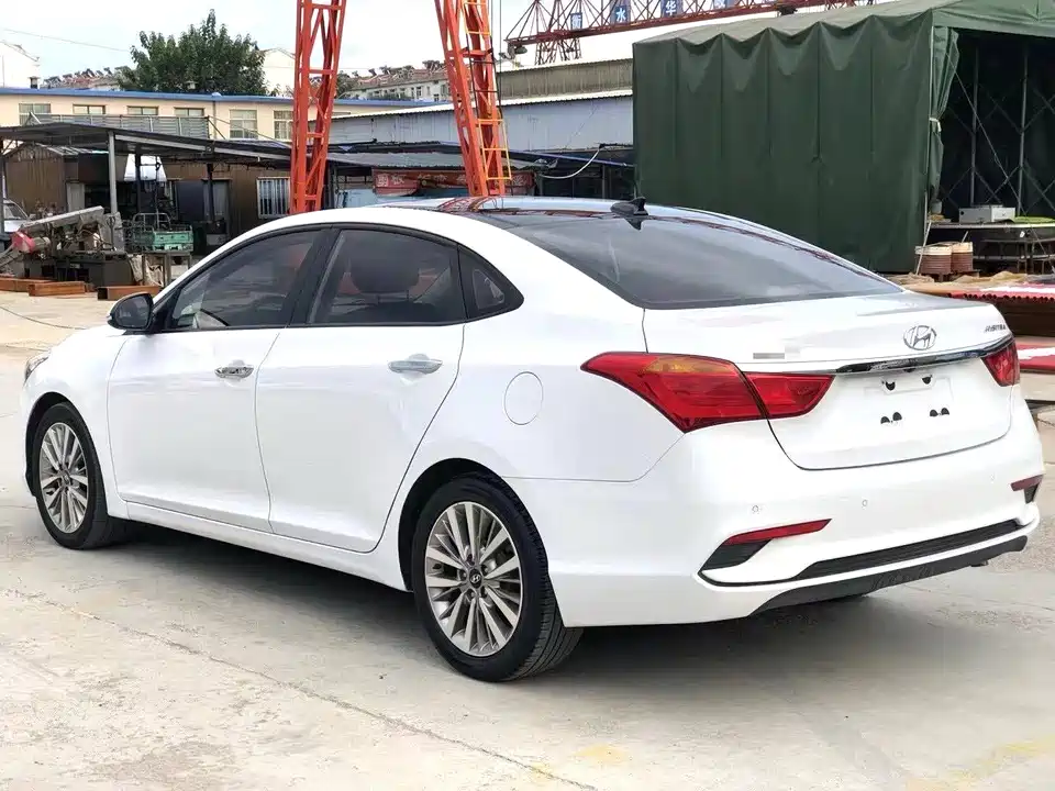 Hyundai Name picture