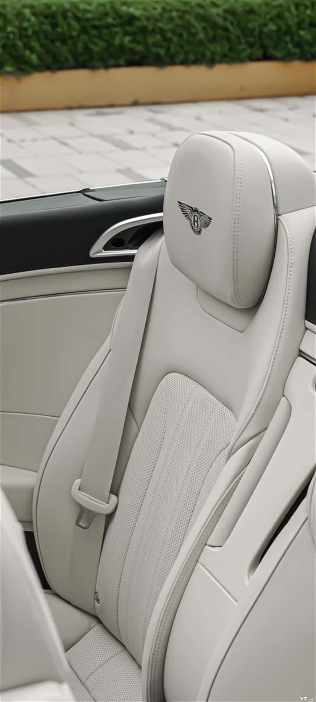 Bentley Continental GT, 2022 12