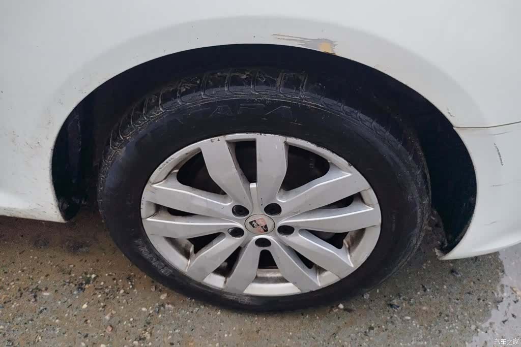 Roewe 350, 2017 6