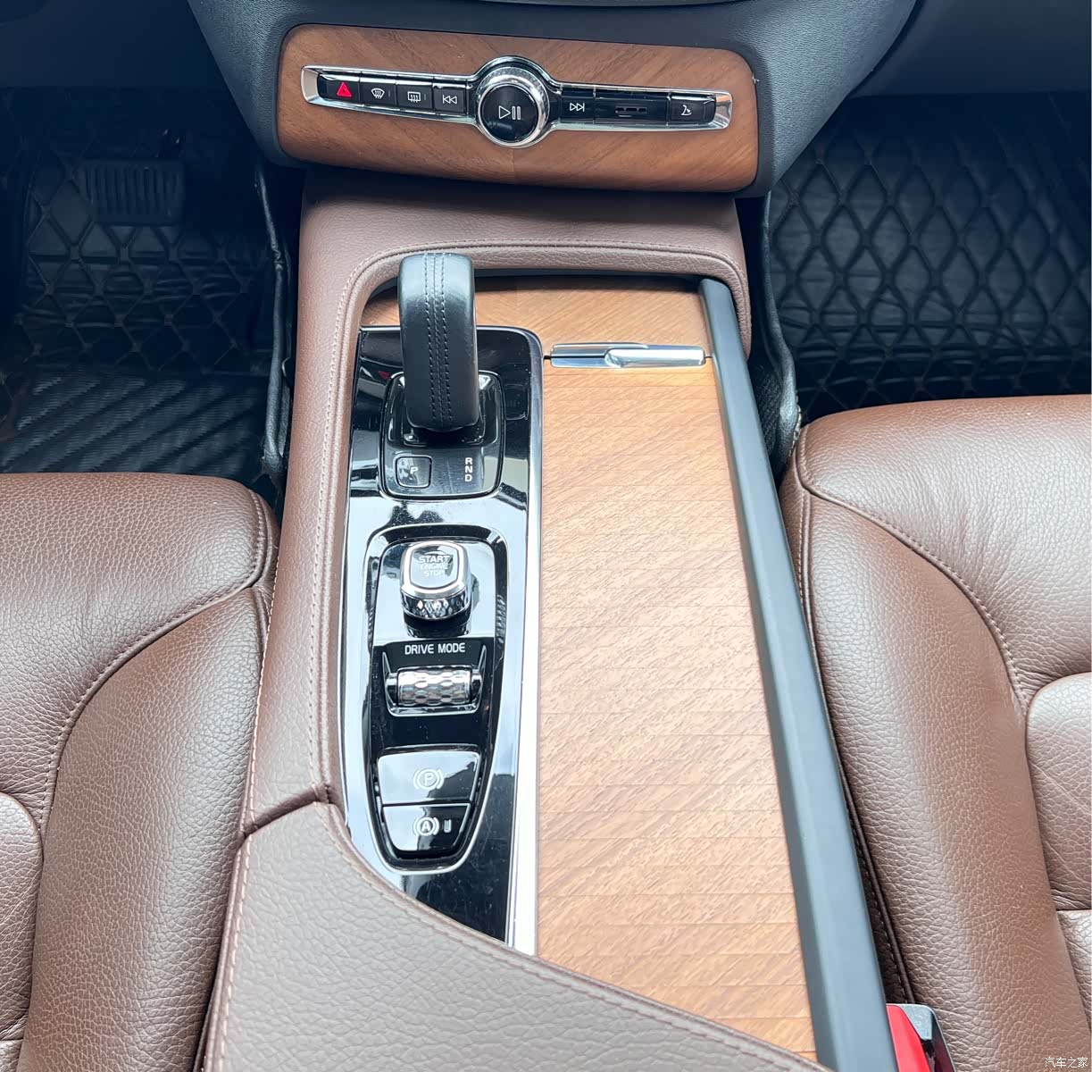 Volvo XC90, 2020 16