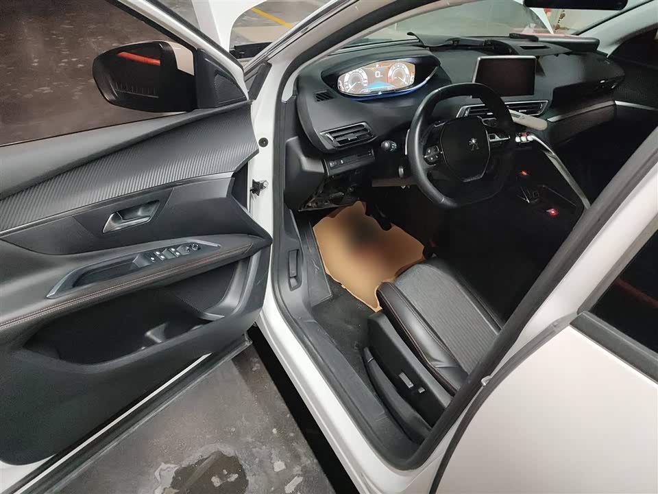 Peugeot 4008 Peugeot 4008