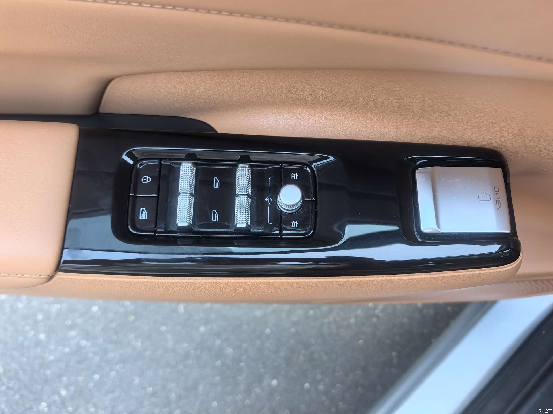 Geely Galaxy L7, 2025 18