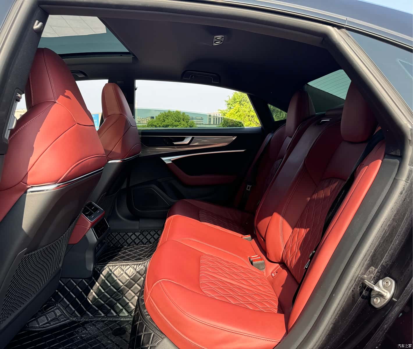Audi A7L, 2023 7