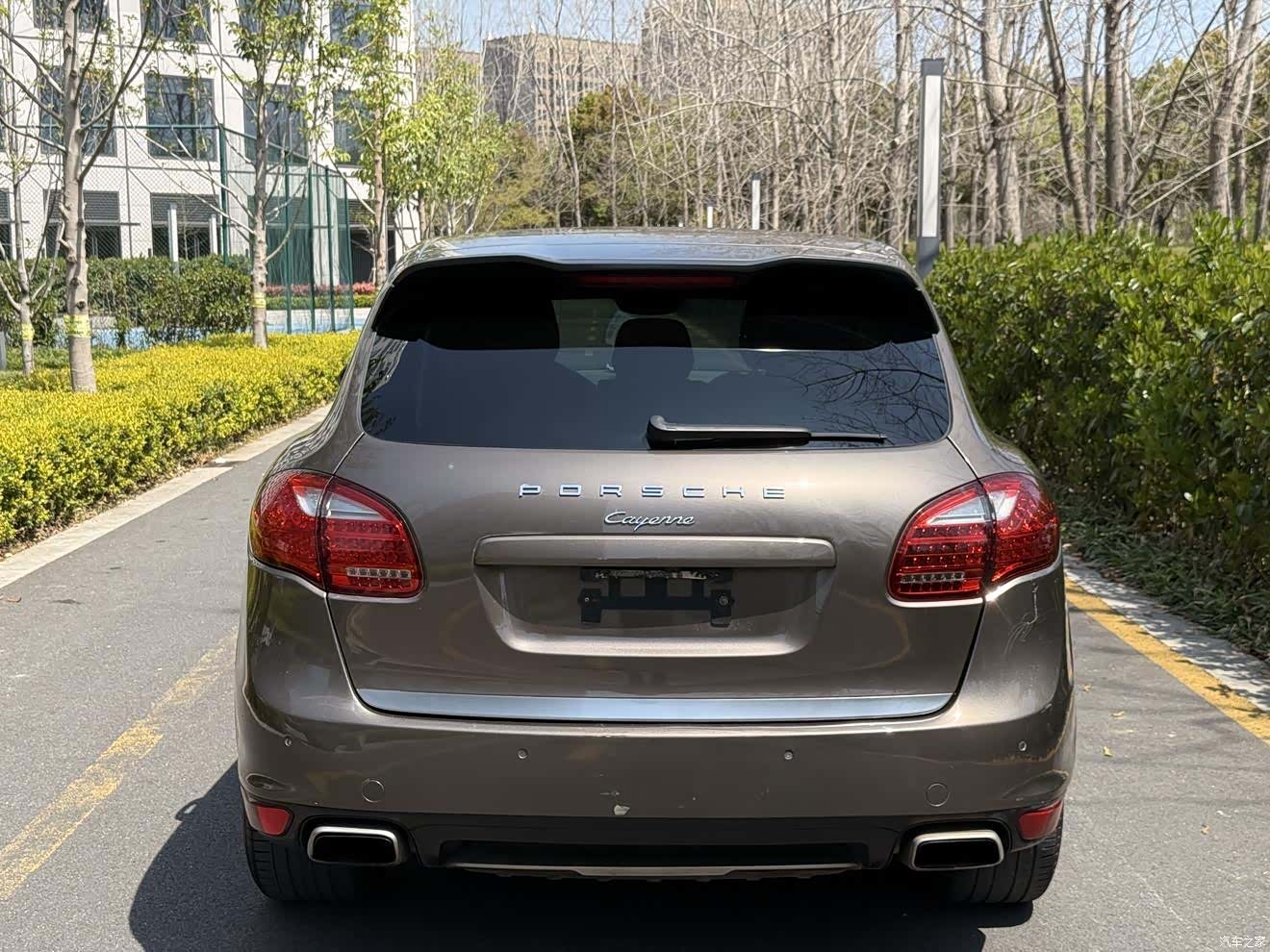 Porsche Cayenne, 2010 6