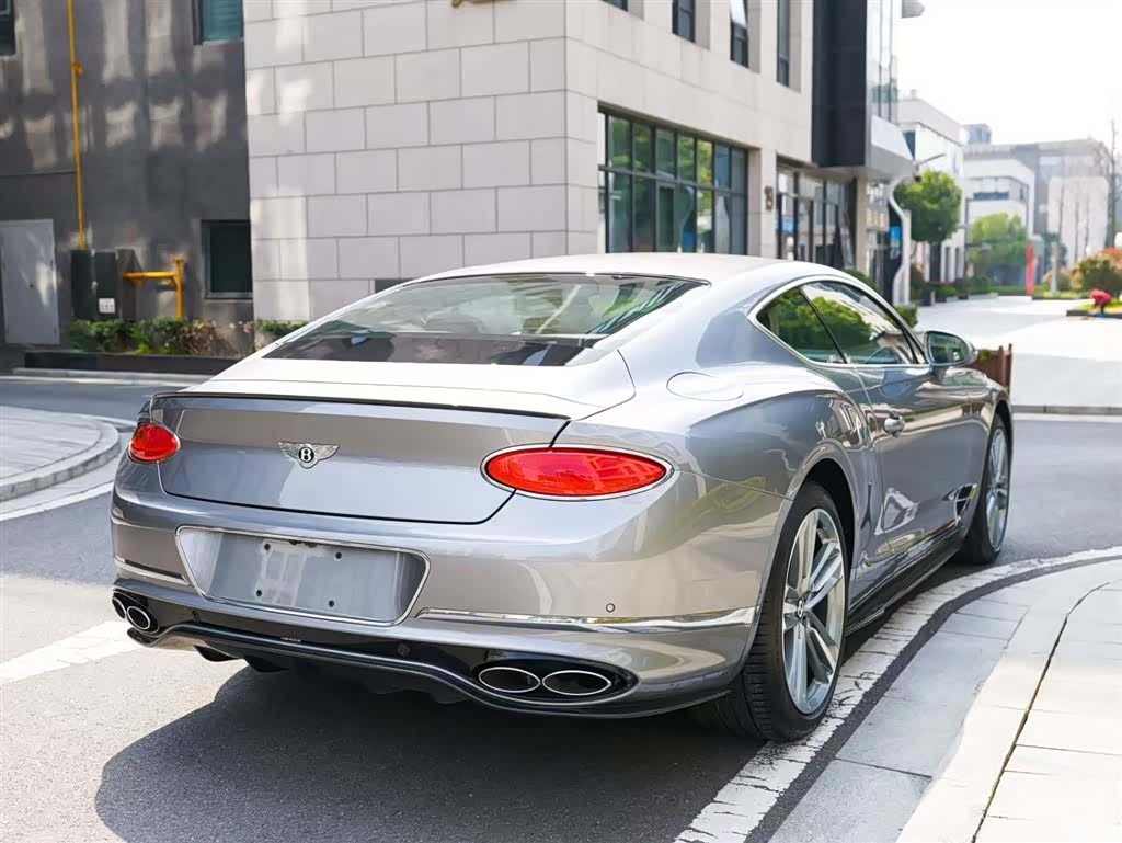 Bentley Continental GT, 2023 15