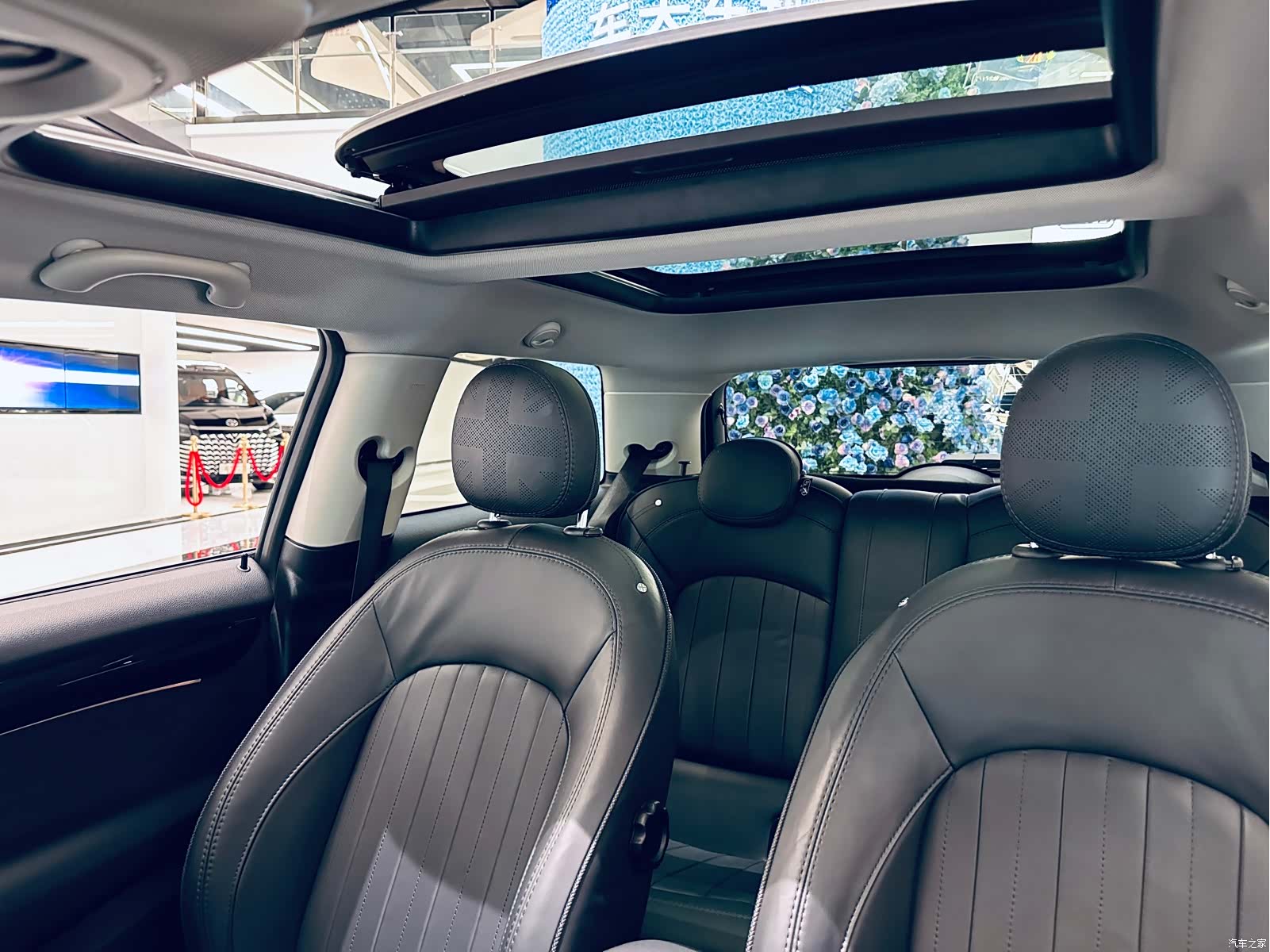 Mini Cooper, 2023 32