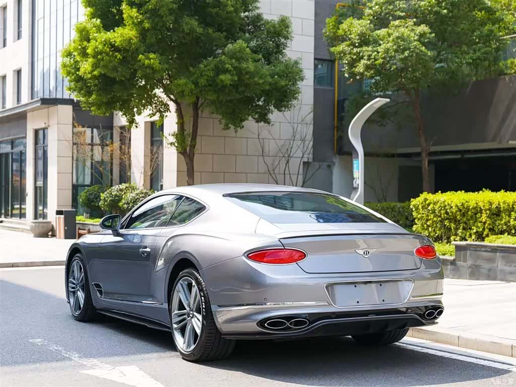 Bentley Continental GT, 2023 11
