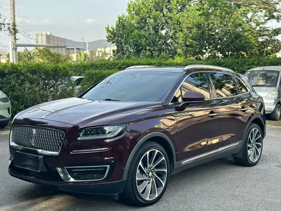 Lincoln Navigator