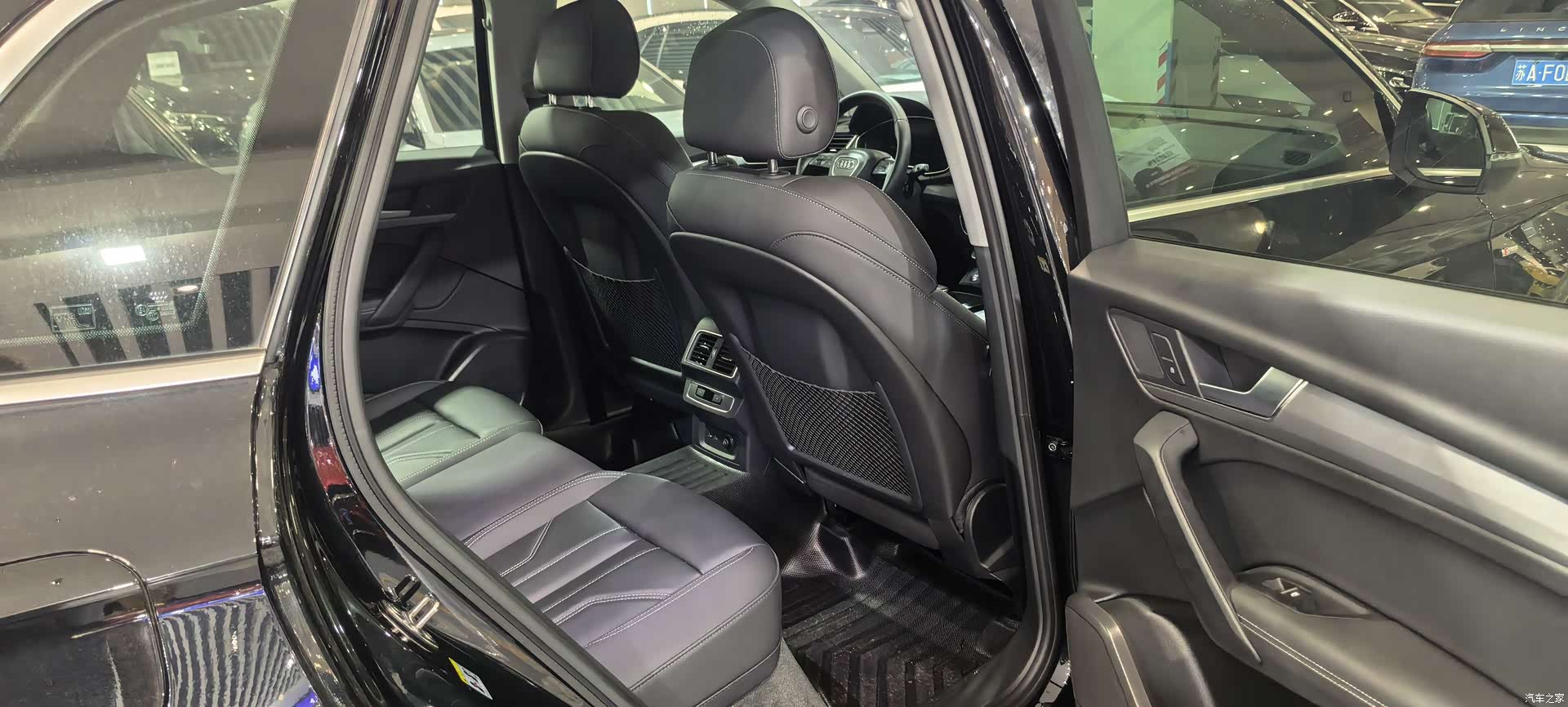 Audi Q5L, 2022 10