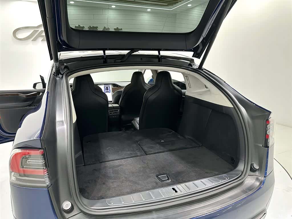 Tesla Model X, 2018 14