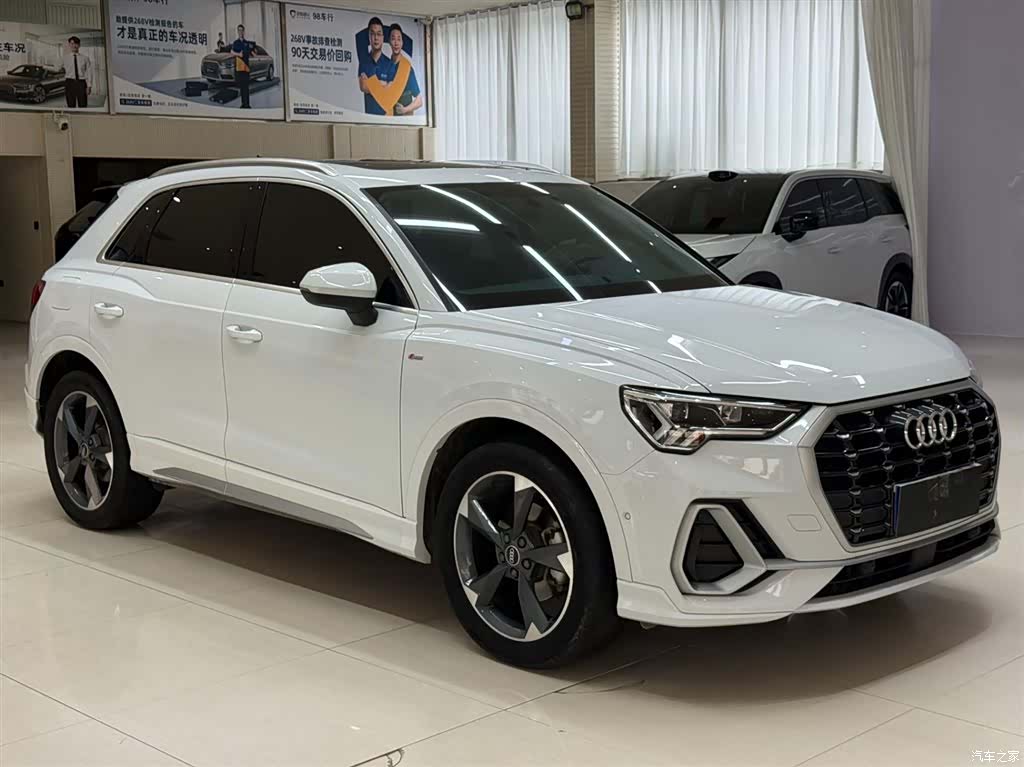 Audi Q3, 2023 3