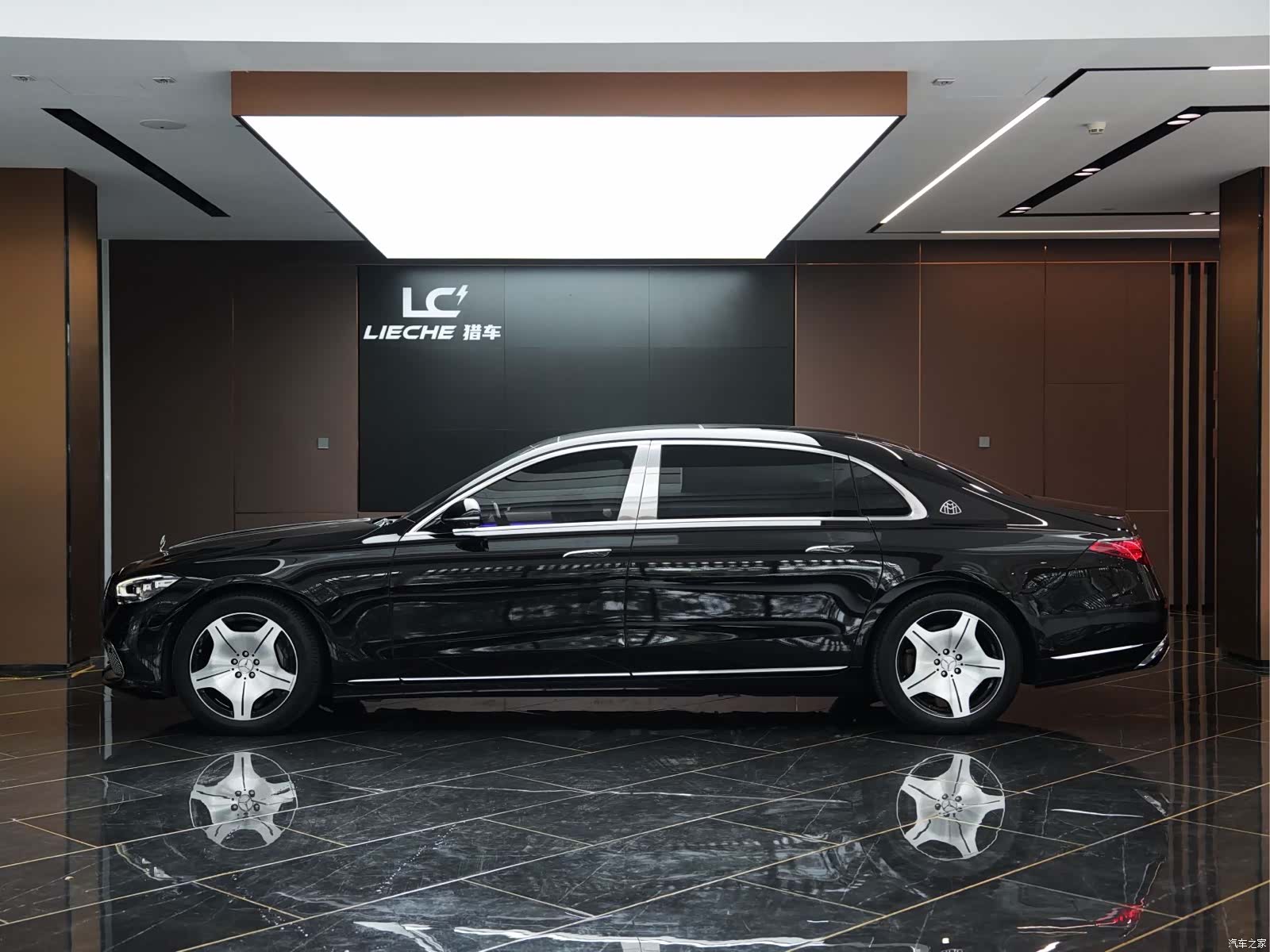 Maybach S-Class, 2024 3