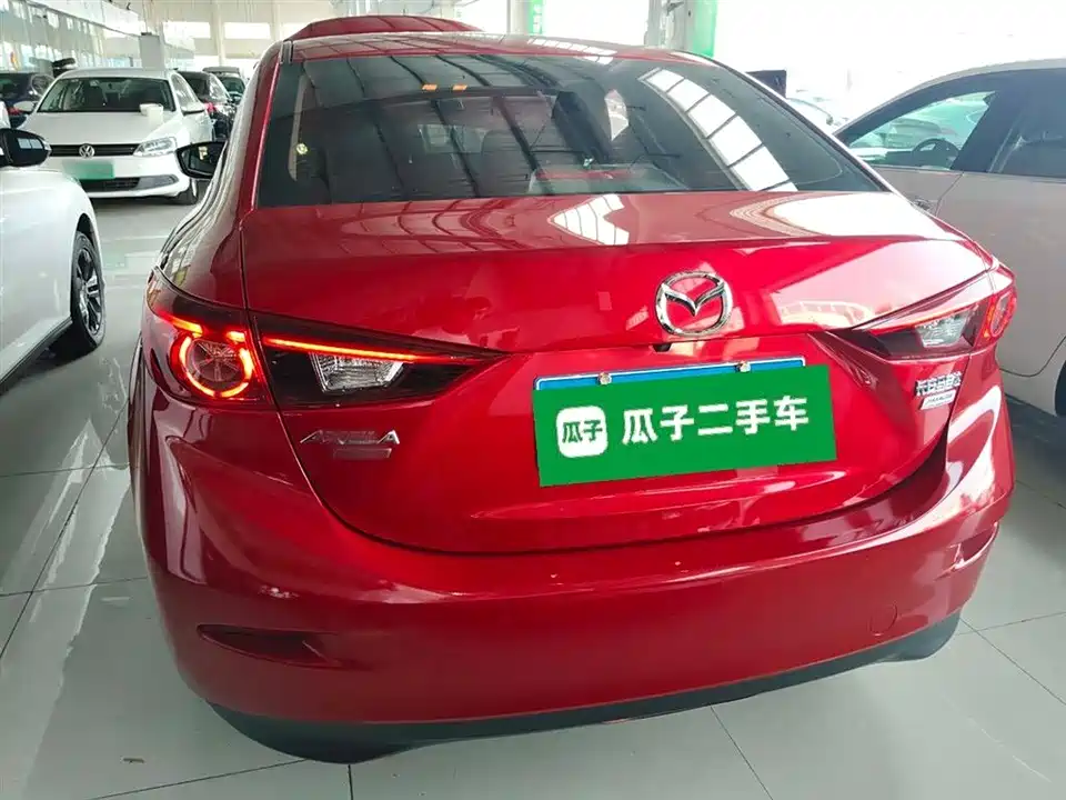 Mazda 3 Angkesaila