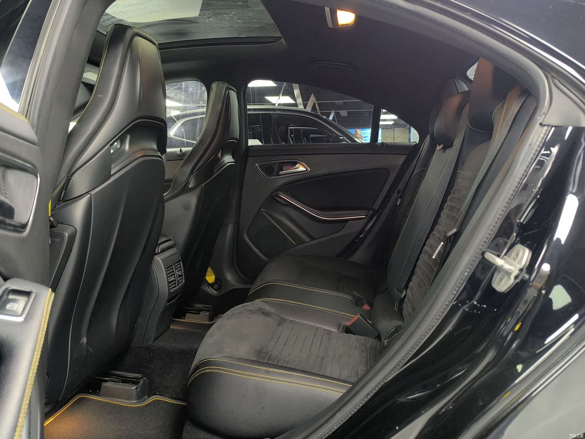 Mercedes-Benz CLA, 2018 12