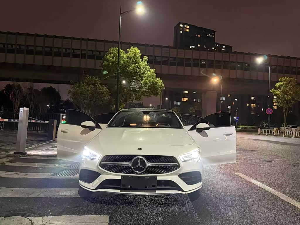 Mercedes-Benz CLA