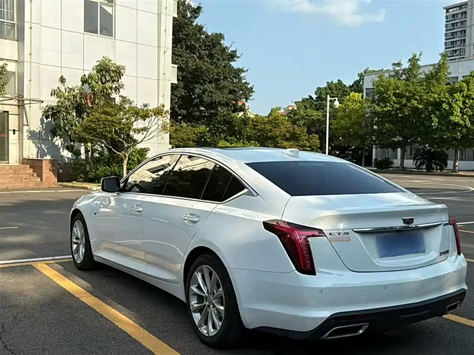 Cadillac CT5