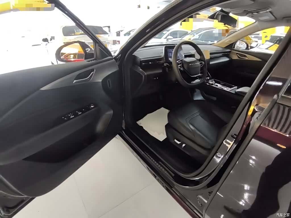 Wuling Starlight, 2024 16