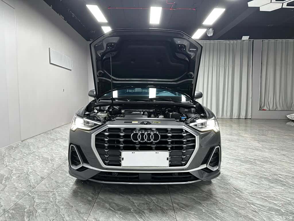 Audi Q3, 2022 9