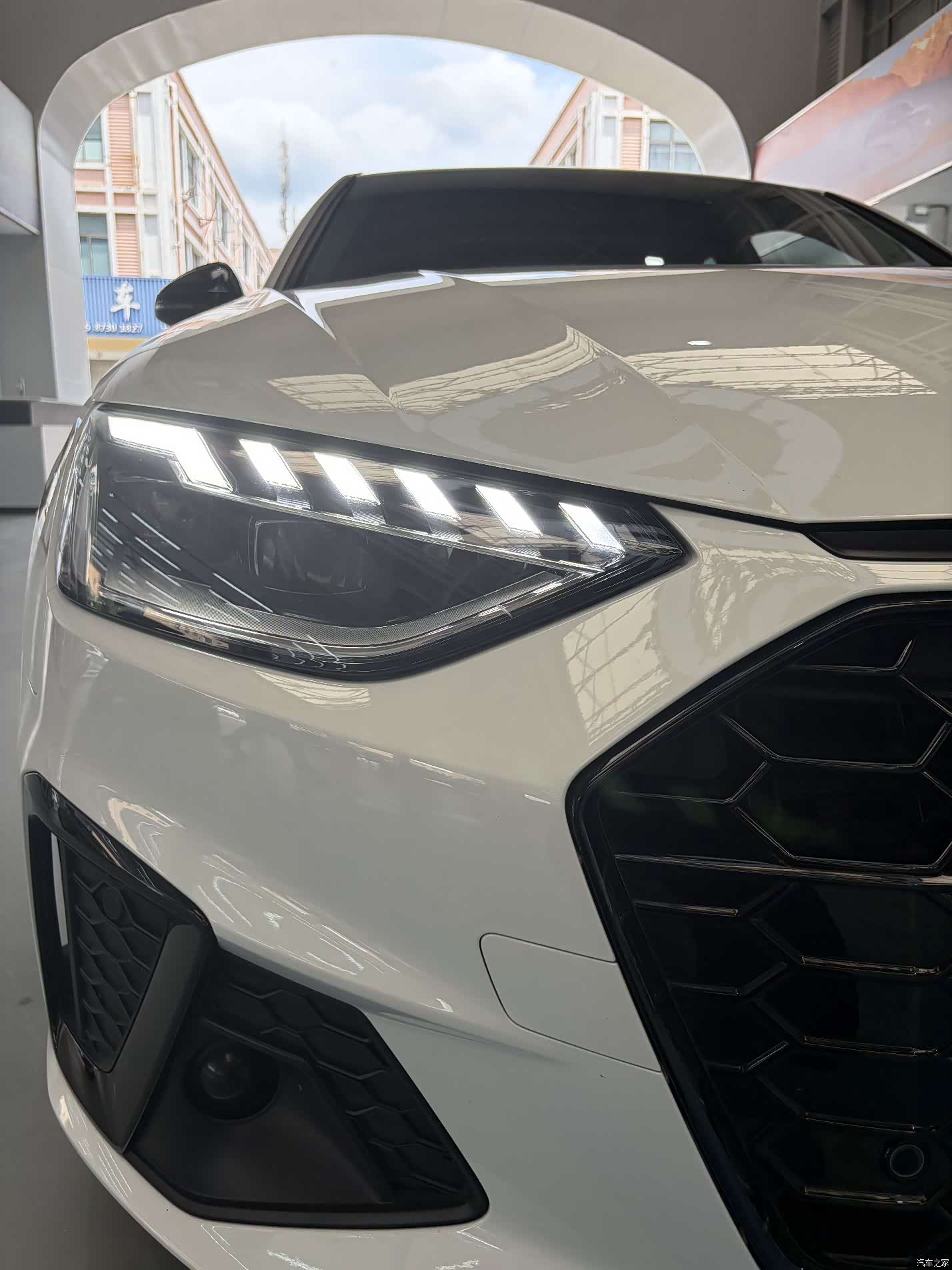 Audi A4L, 2022 10