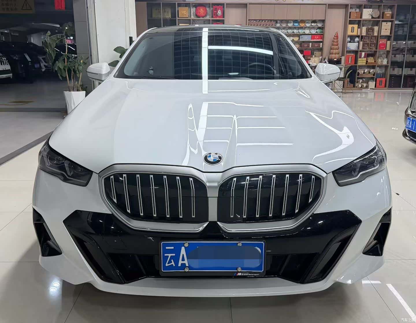 BMW 5 Series, 2024 1