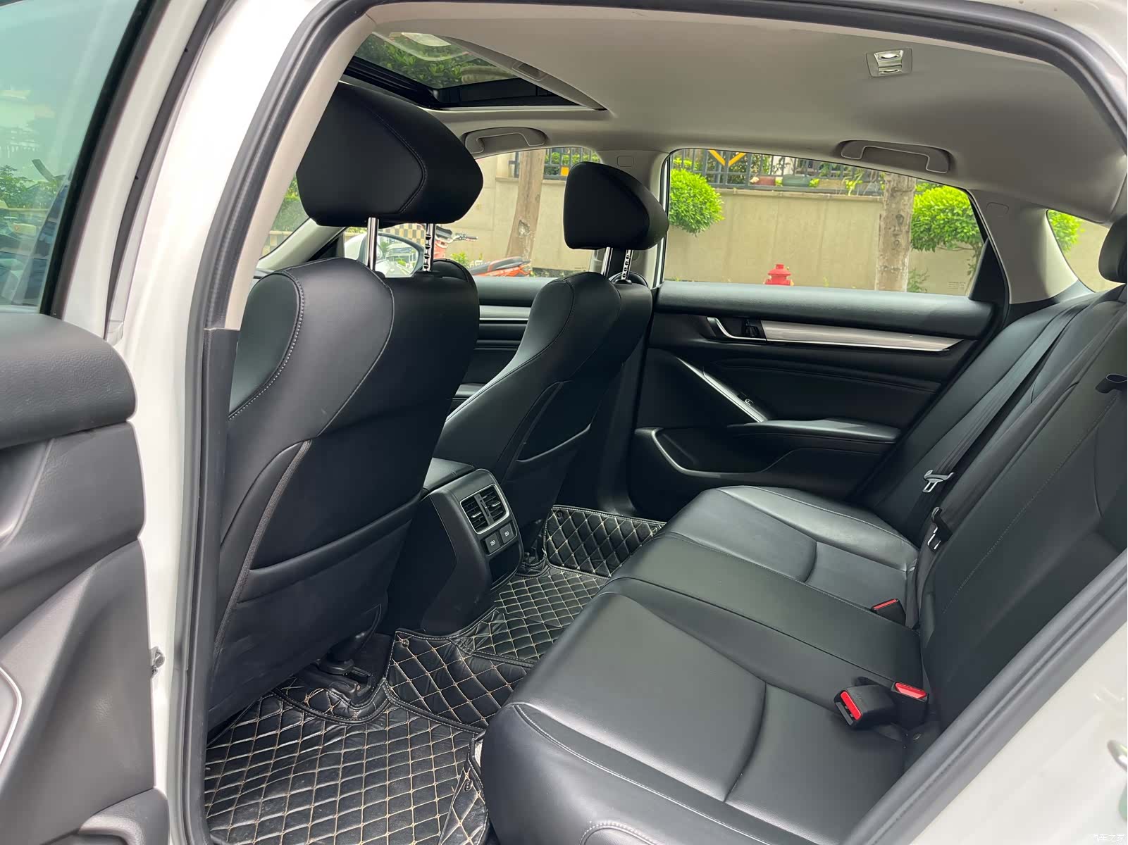 Honda Accord, 2022 12