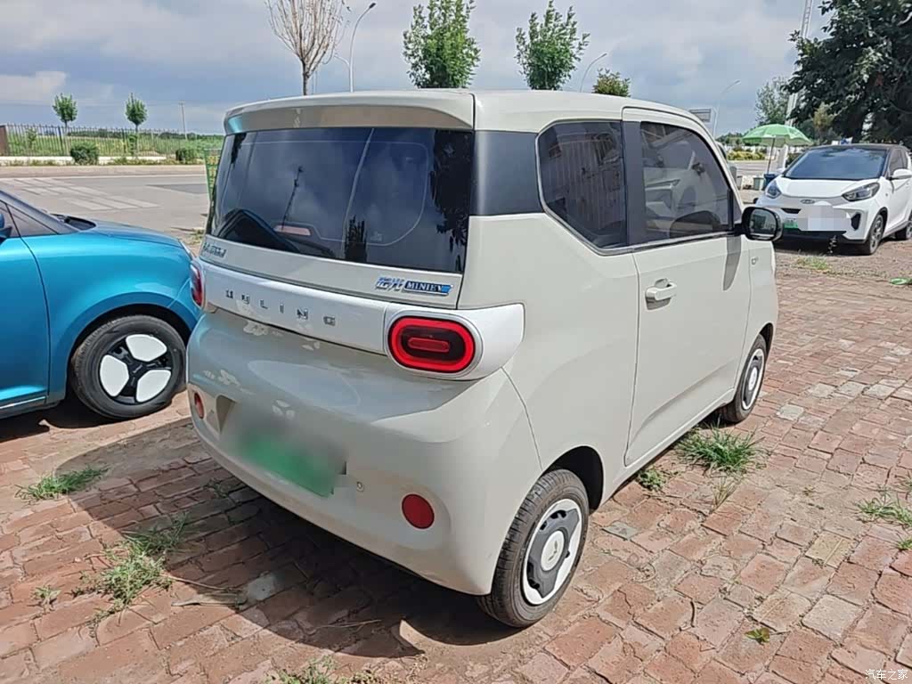 Wuling MINIEV, 2025 7
