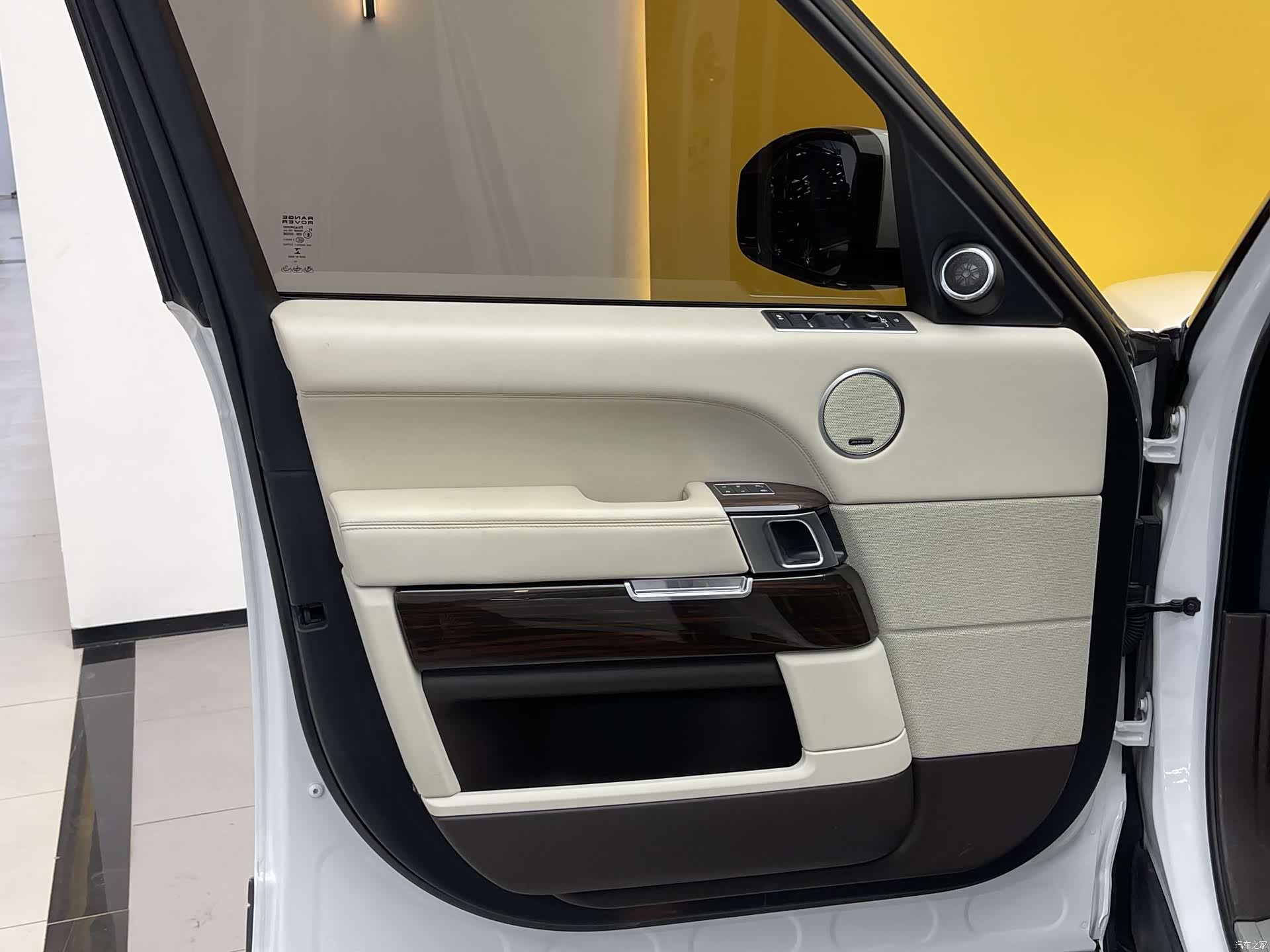 Land Rover Range Rover, 2016 8