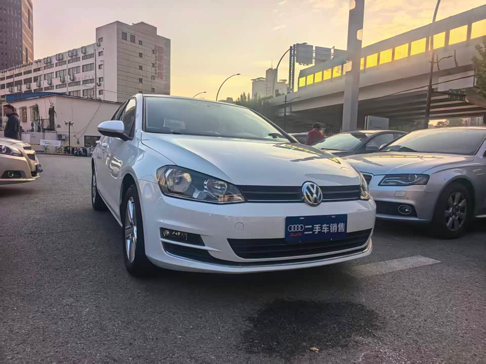 Volkswagen golf