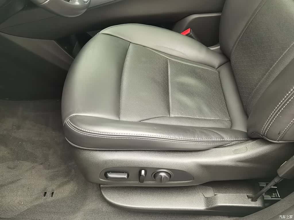 Buick Enclave, 2022 20