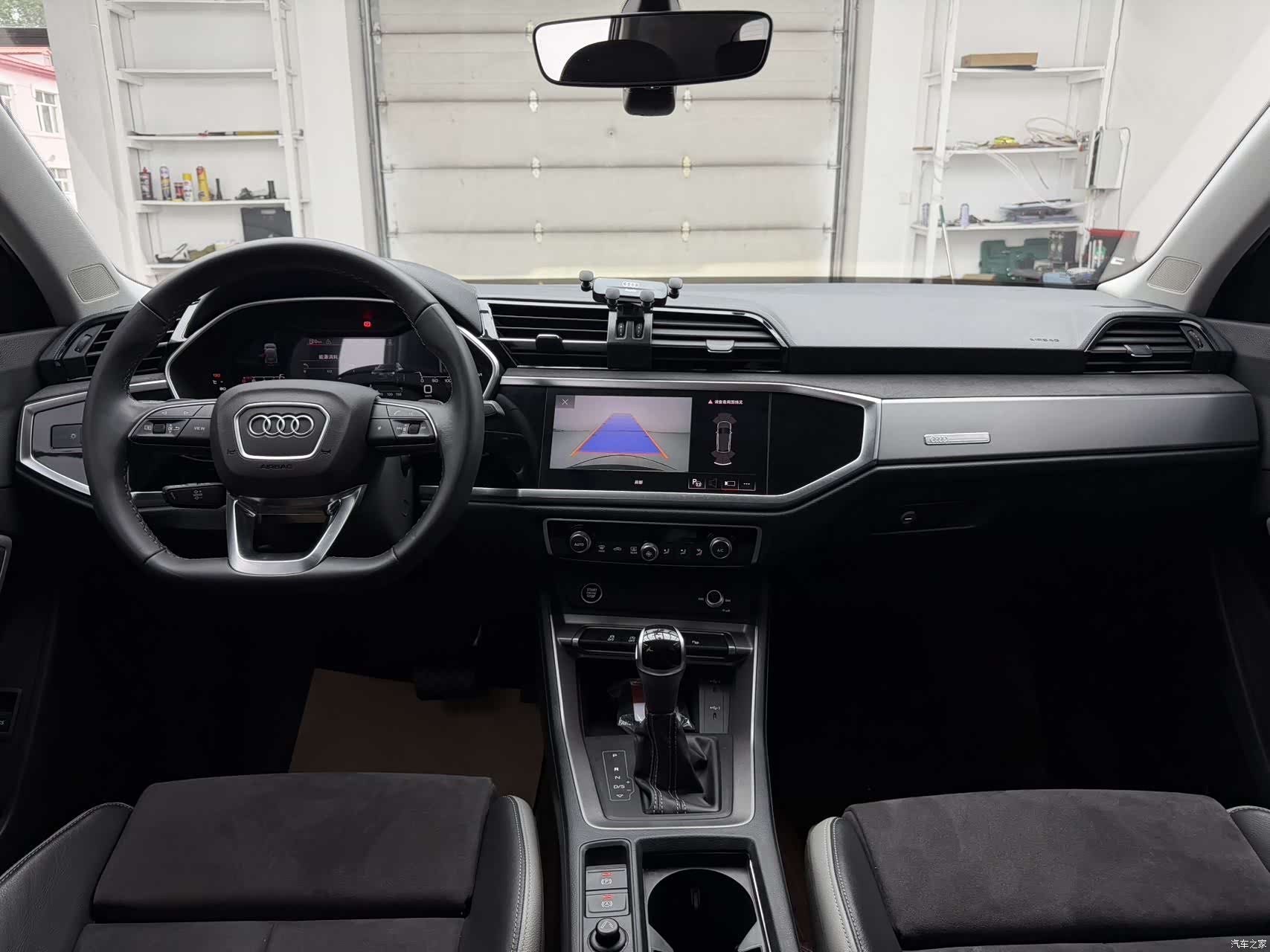 Audi Q3, 2022 15