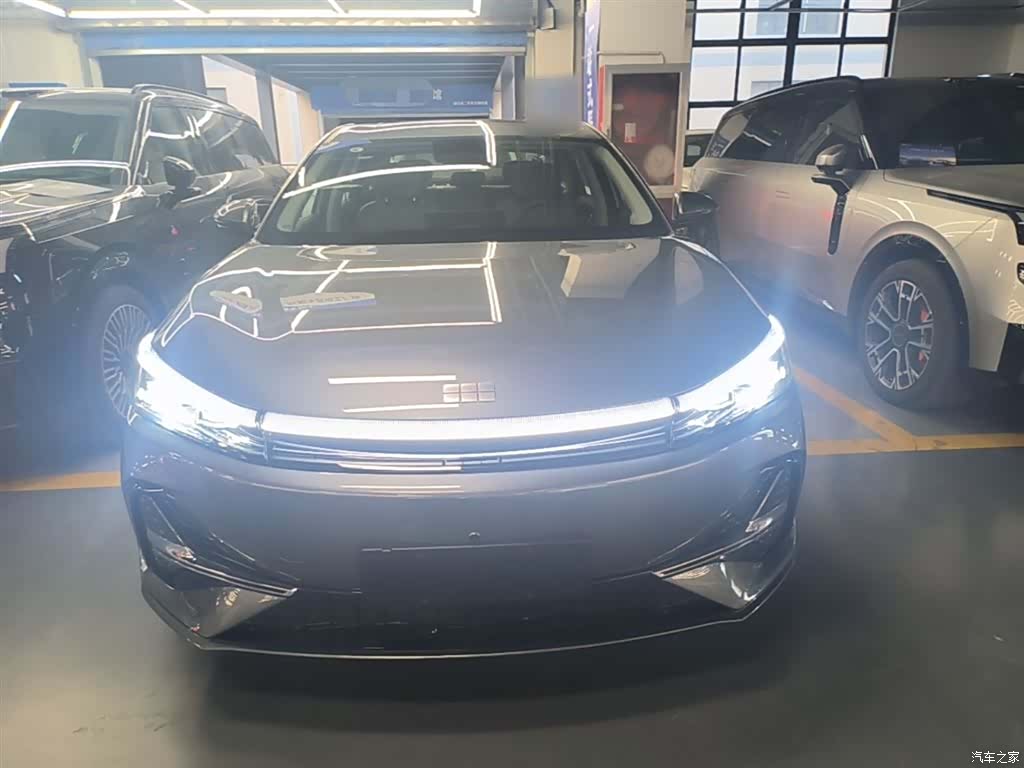 Geely A7, 2025 3