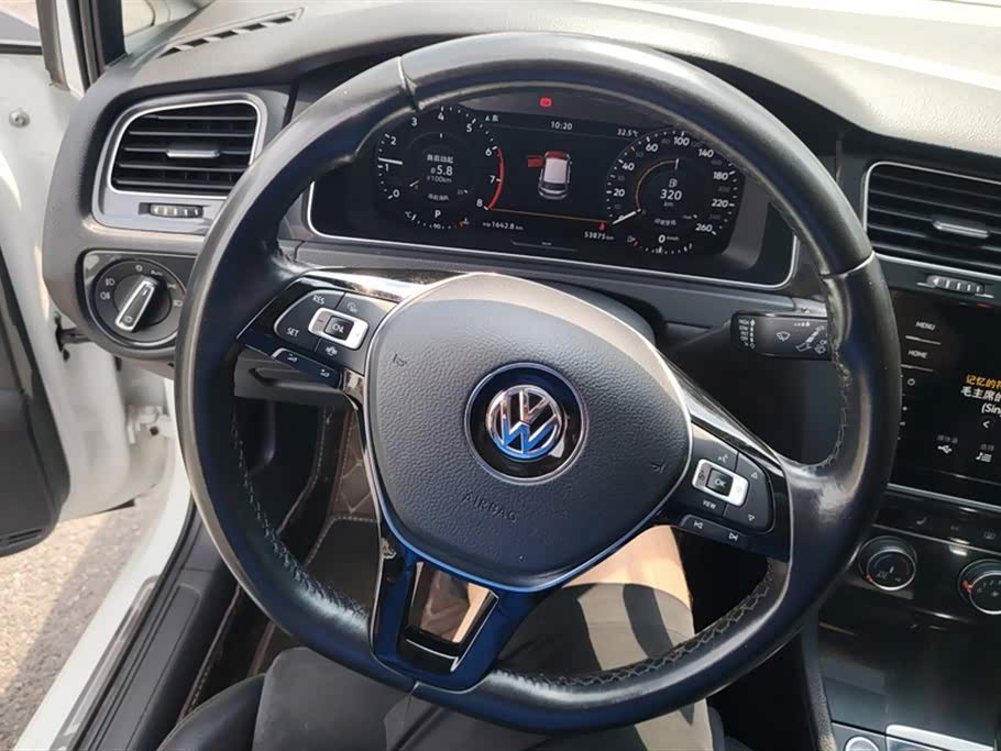 Volkswagen golf