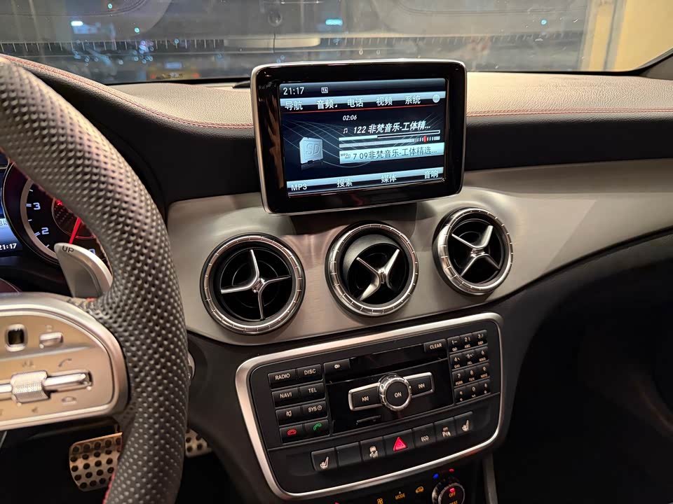 Mercedes-Benz CLA AMG