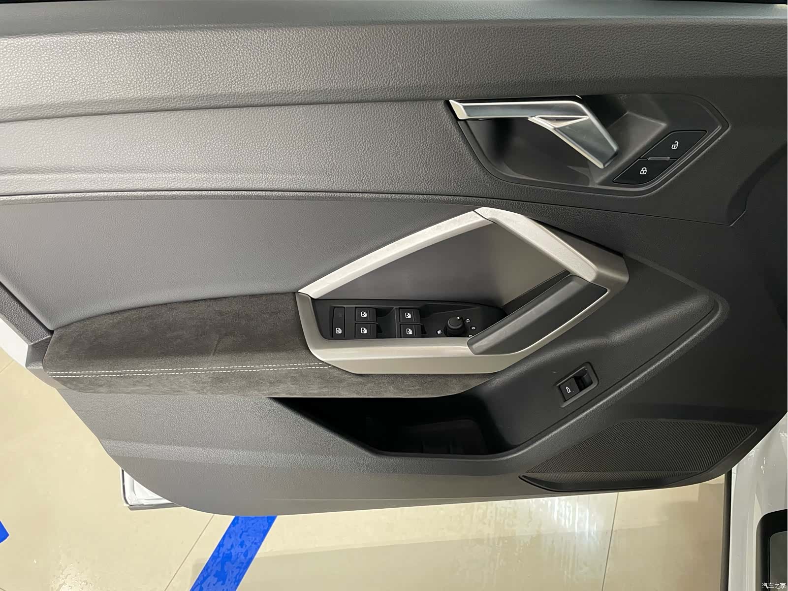 Audi Q3, 2019 12