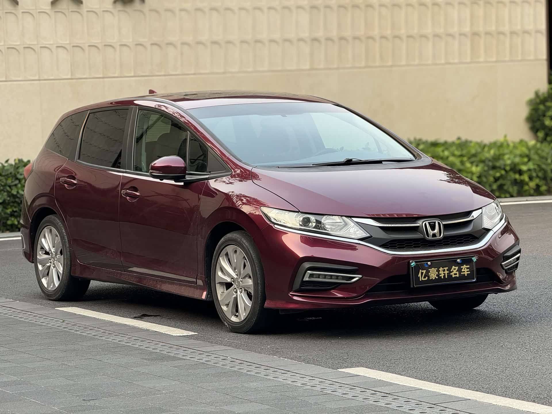 Honda Jade, 2019 3