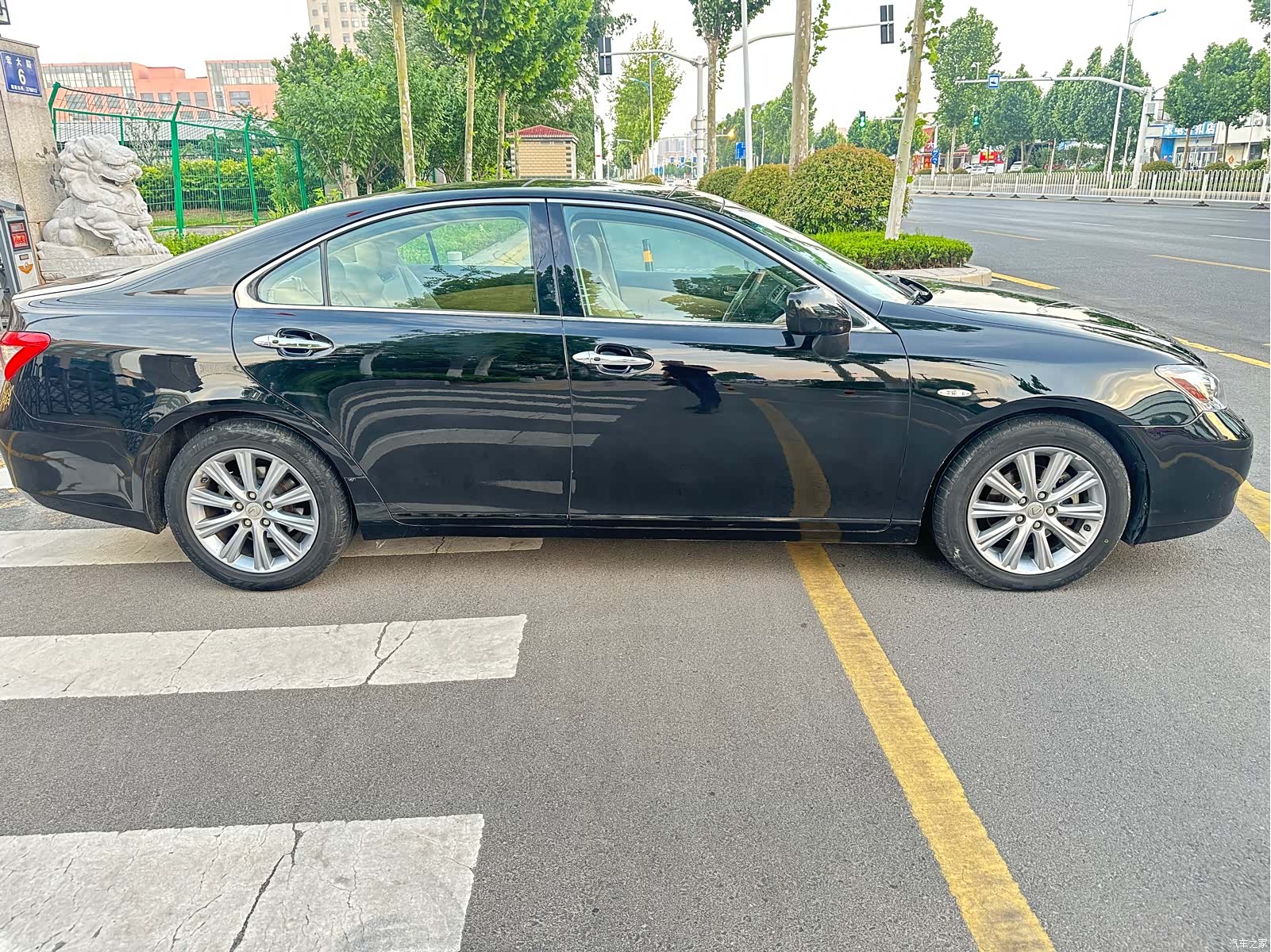 Lexus ES, 2009 4