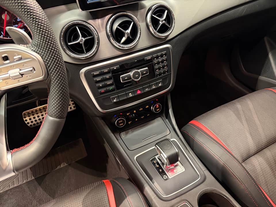 Mercedes-Benz CLA AMG