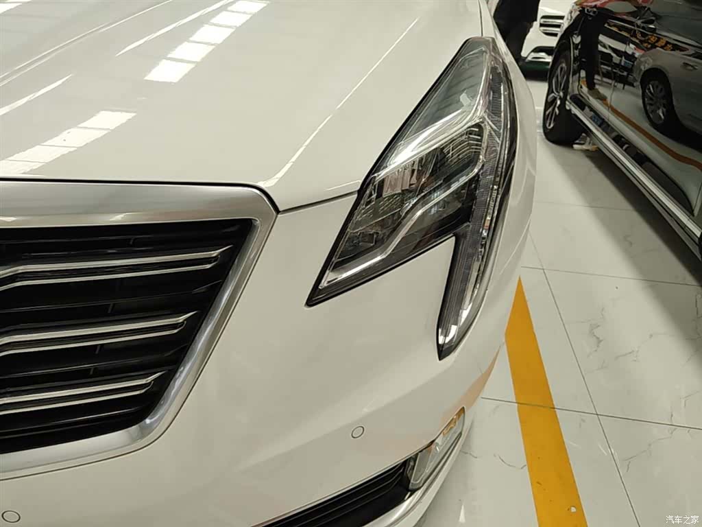Cadillac XTS, 2019 18
