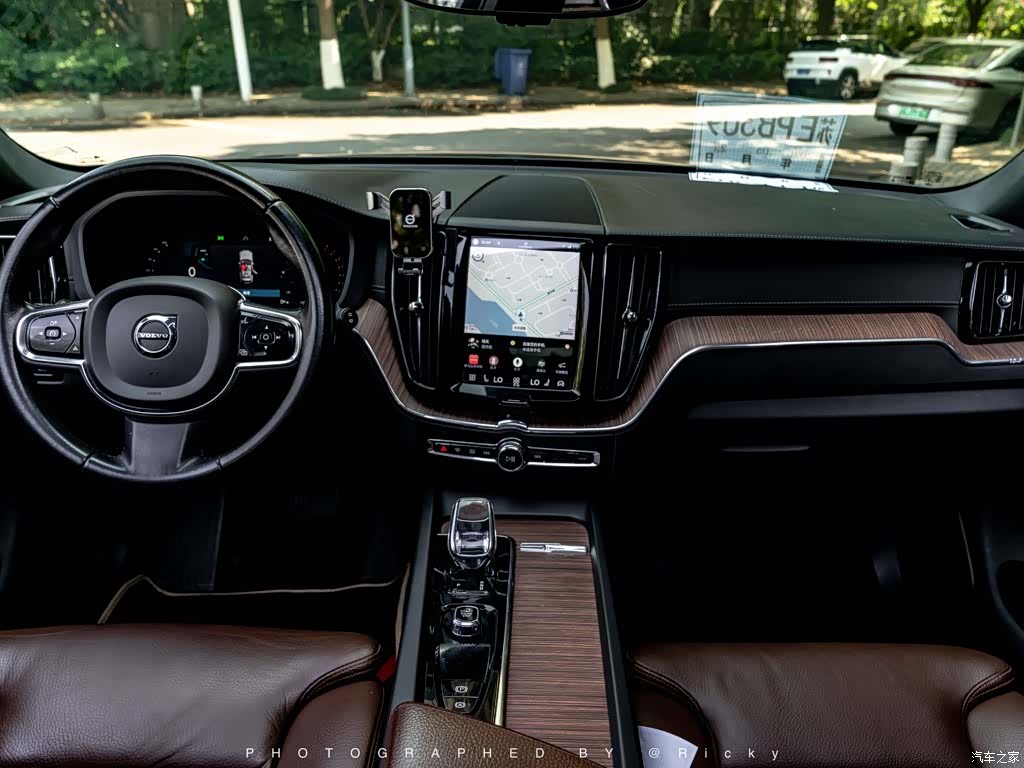 Volvo XC60, 2022 3