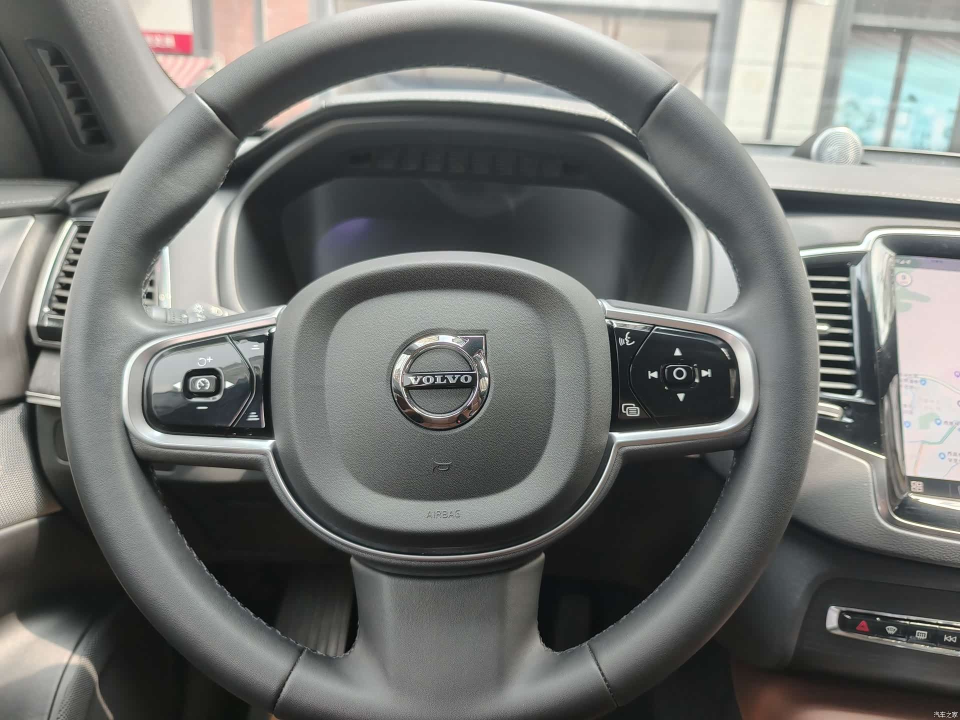 Volvo XC90, 2022 10